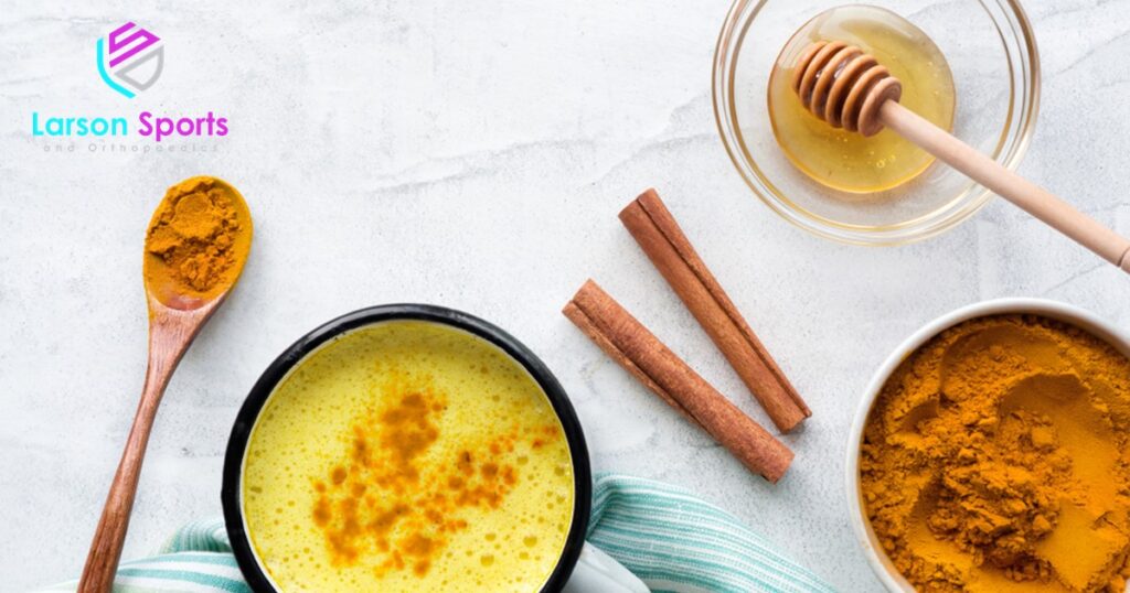 turmeric for pain relief, golden latte