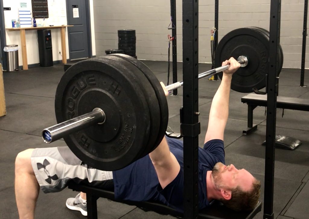 eccentric bench press, triceps tendinitis, lifter's elbow